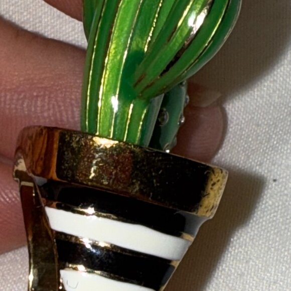 VERY RARE Kate Spade Scenic Route Cactus Ring, size 8 - Picture 4 of 4